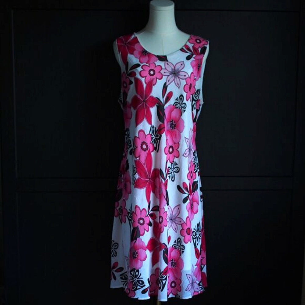 Jessica | Vintage Sleeveless Floral Retro Style Dress